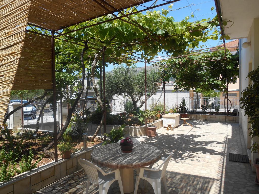 Apartments Bresan Trogir Dış mekan fotoğraf